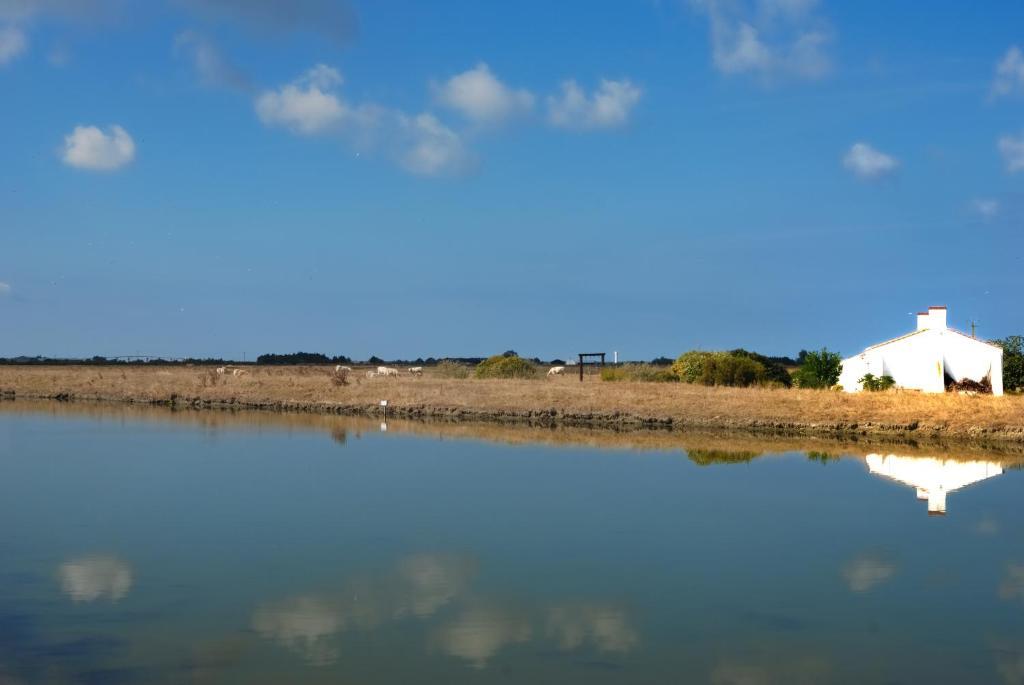 Au Passage Du Gois Bed & Breakfast Beauvoir sur Mer Bagian luar foto